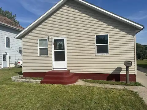 1109 S State Street, Aberdeen, SD 57401