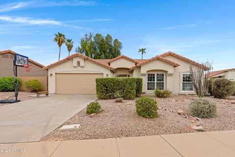 633 S GOLDEN KEY Street, Gilbert, AZ 85233