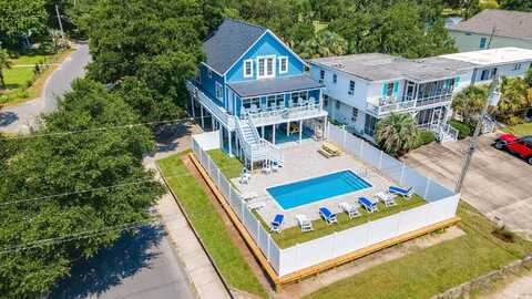 304 2nd Ave. S, North Myrtle Beach, SC 29582