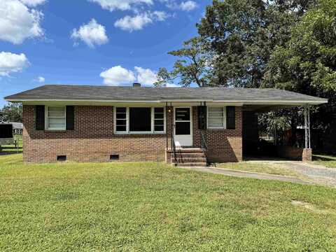 228 W Proctor St., Mullins, SC 29574