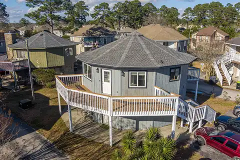 502 Tree Top Ln., Myrtle Beach, SC 29588