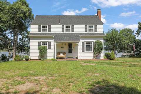 16 Saltmarsh Lane, Wareham, MA 02571