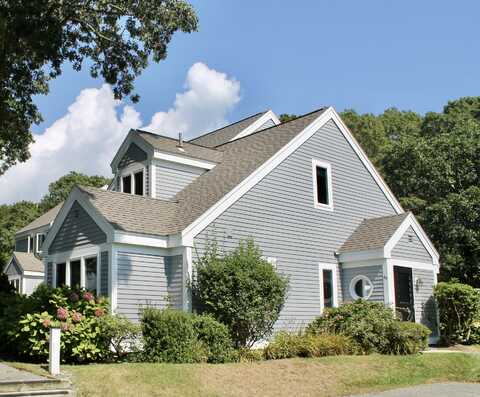 44 Howland Circle, Brewster, MA 02631