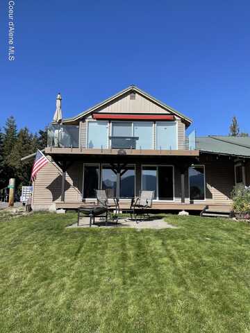 11 Beach Dr, Priest Lake, ID 83856