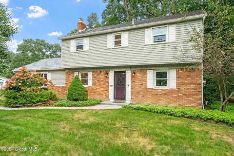 187 Wood Dale Drive, Clifton Park, NY 12019