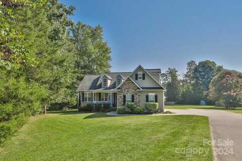 4924 Bent Tree Way, Yadkinville, NC 27055