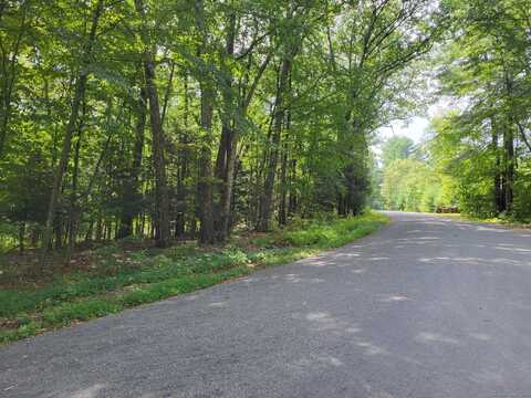 000 Green Road, Woodstock, CT 06281