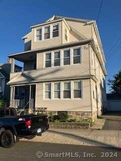 152 Carrie Street, Bridgeport, CT 06607