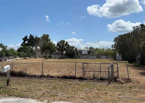 149 N 1st Street, Oak Hill, FL 32759
