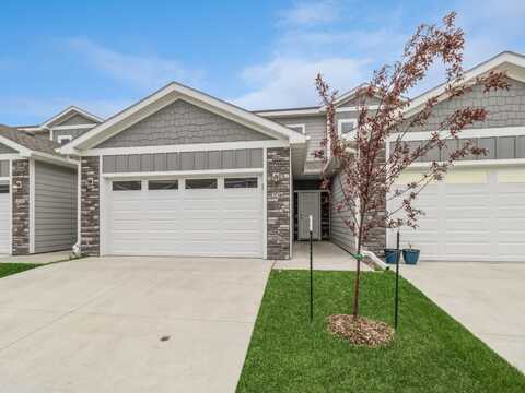 236 NW Greenwood Place, Waukee, IA 50263