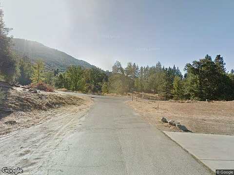 Victoria Ct, Oakhurst, CA 93644