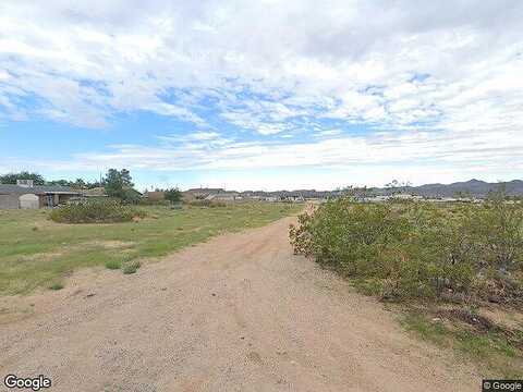 Berry Ave, Kingman, AZ 86401