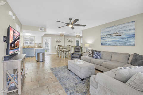 Leslie, PANAMA CITY BEACH, FL 32407