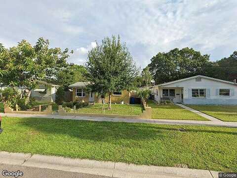 71St, SAINT PETERSBURG, FL 33702