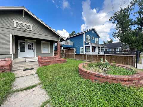 Cordell, HOUSTON, TX 77009