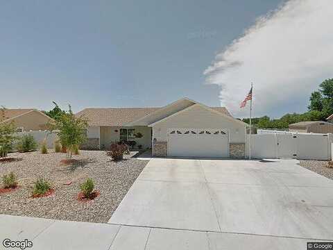 Hall, FRUITA, CO 81521