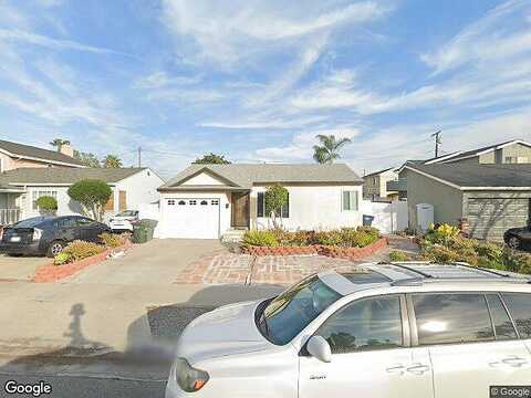 Daphne, GARDENA, CA 90249