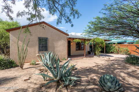 Montecito, TUCSON, AZ 85711