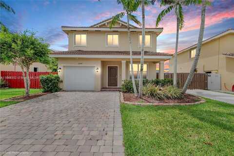 285Th, HOMESTEAD, FL 33033