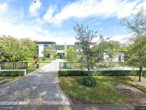110Th, PINECREST, FL 33156