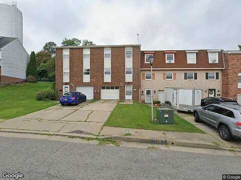 Westfield Dr, ALIQUIPPA, PA 15001