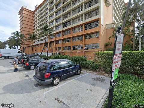 Collins, SUNNY ISLES BEACH, FL 33160