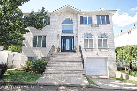 Delia, STATEN ISLAND, NY 10307