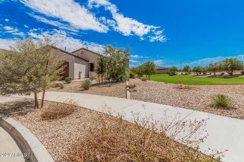 2745 S FLAT IRON Road, Apache Junction, AZ 85119