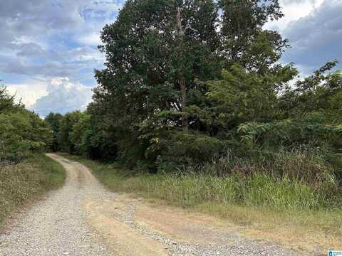 650 BLACK CREEK ROAD, FULTONDALE, AL 35217