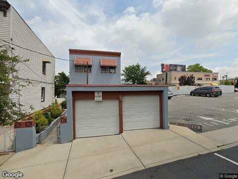 21St, NORTH BERGEN, NJ 07047