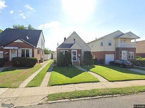 229Th, CAMBRIA HEIGHTS, NY 11411