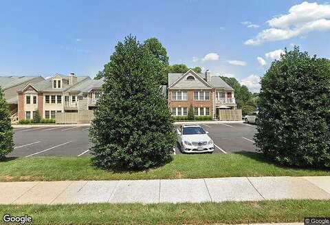 Ridge Knoll, FAIRFAX, VA 22033