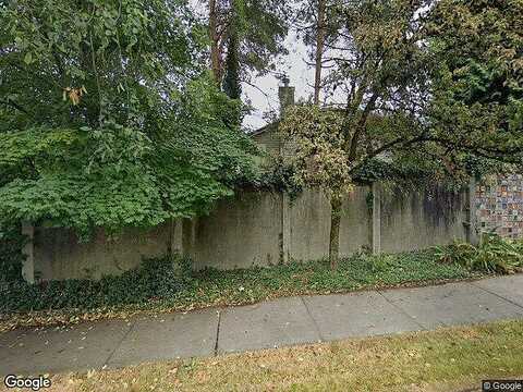 7Th, BELLEVUE, WA 98005