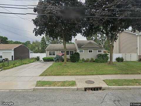 Ontario, MASSAPEQUA, NY 11758