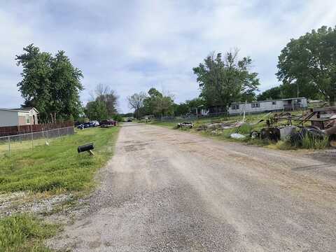 Lionel, OOLOGAH, OK 74053