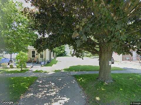 8Th, OSWEGO, NY 13126