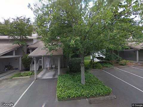 Ne 35Th St, BELLEVUE, WA 98007