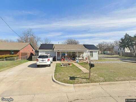 15Th, LAWTON, OK 73507