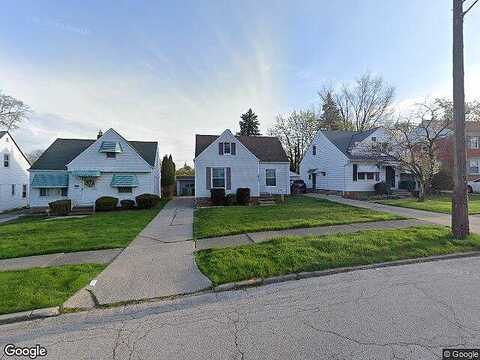 Highland, MAPLE HEIGHTS, OH 44137