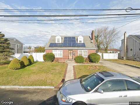 Bergen, COPIAGUE, NY 11726