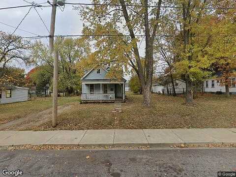 Antoinette, PEORIA, IL 61605