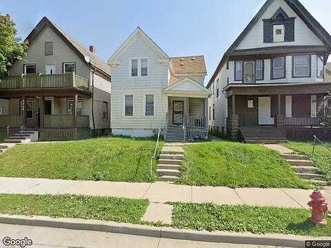 37Th, MILWAUKEE, WI 53210