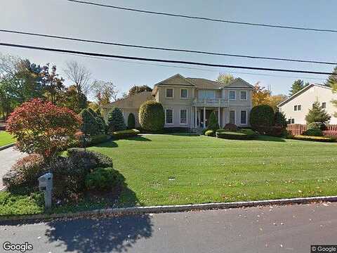 Parker, MONSEY, NY 10952