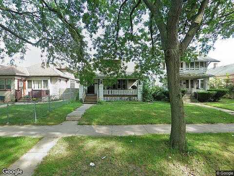 41St, MILWAUKEE, WI 53210