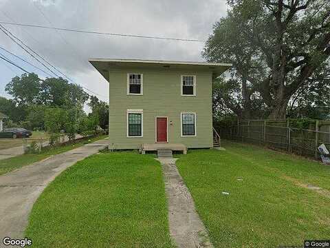 Avenue A, BEAUMONT, TX 77701