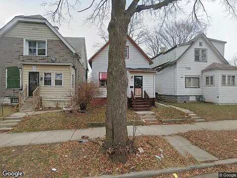 21St, MILWAUKEE, WI 53206