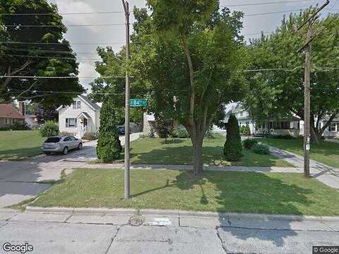 84Th, MILWAUKEE, WI 53227