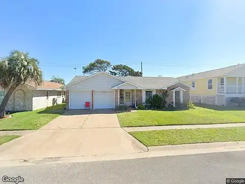 Pine, GALVESTON, TX 77551