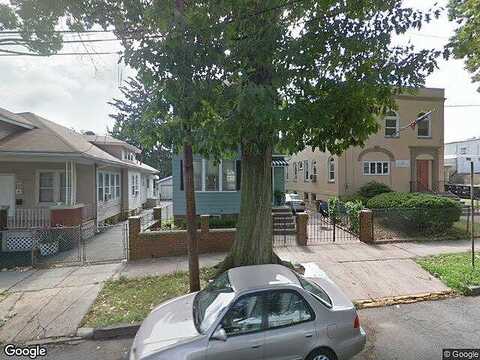 Woodside, NEWARK, NJ 07104