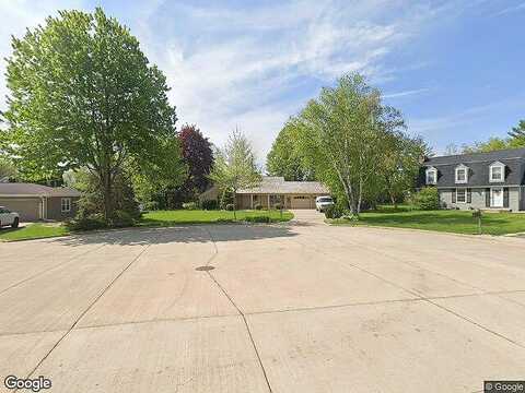 Apple Tree, RACINE, WI 53405